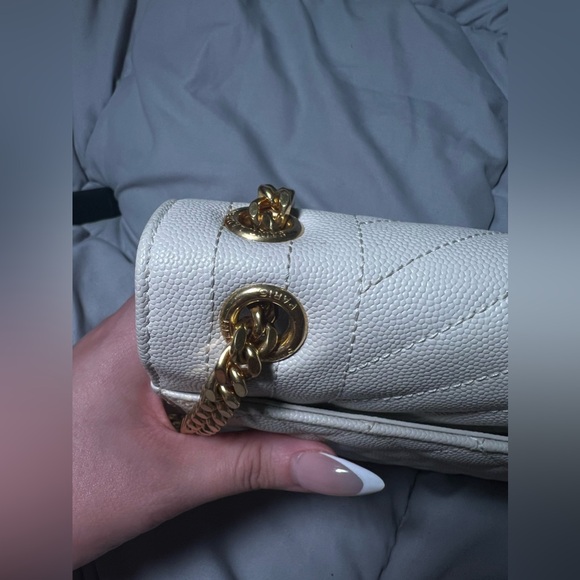 ENVELOPE MEDIUM IN QUILTED GRAIN DE POUDRE EMBOSSED LEATHER
BLANC VINTAGE - Picture 8 of 15